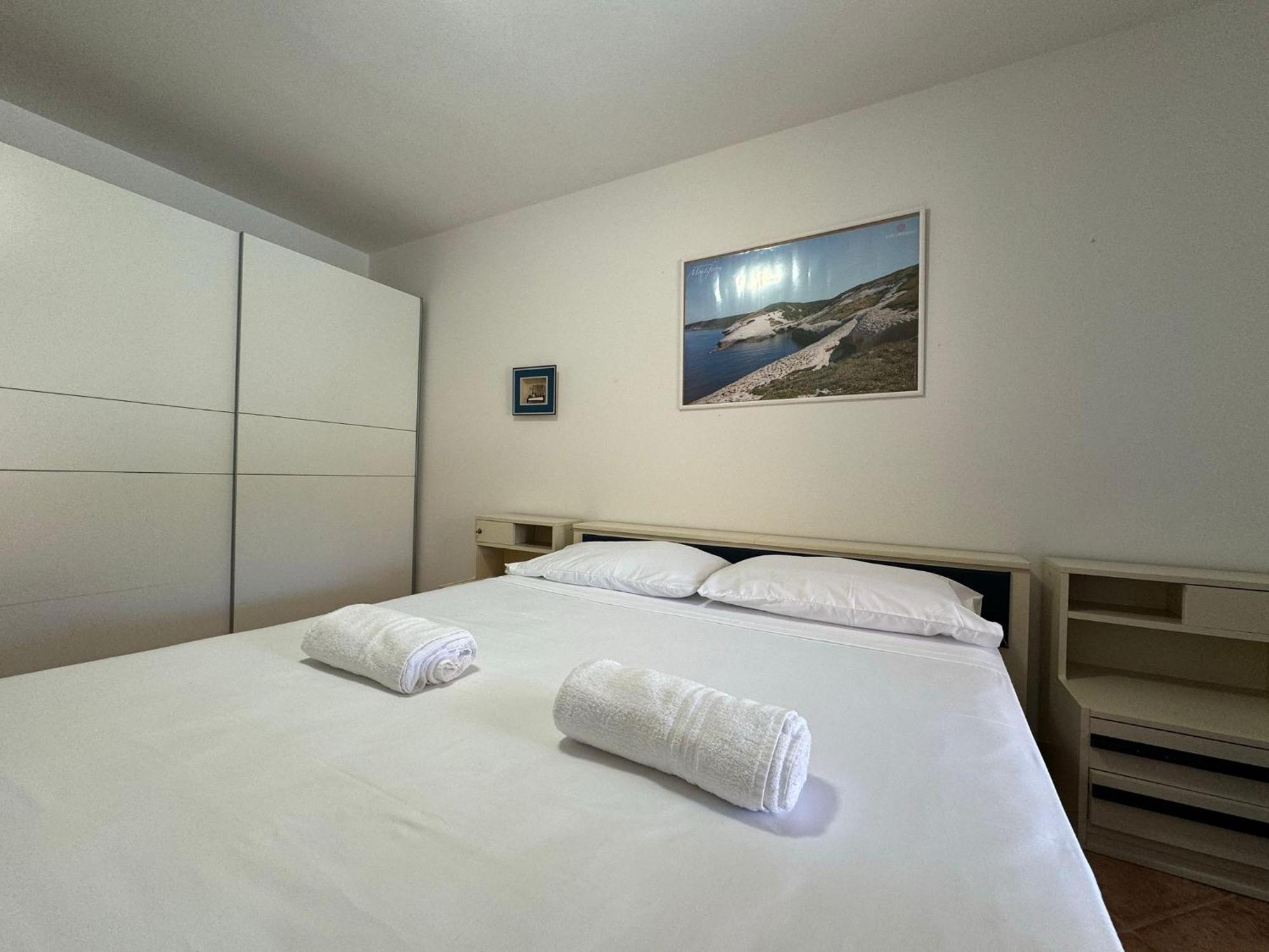 Orizzonte Blu Villa Funtana Meiga Bagian luar foto